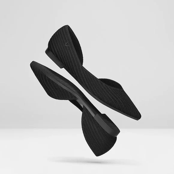 Vivaia Black Melia Pointed-Toe Striped Flat.  Size 38/US 7-7.5. - Picture 3 of 15